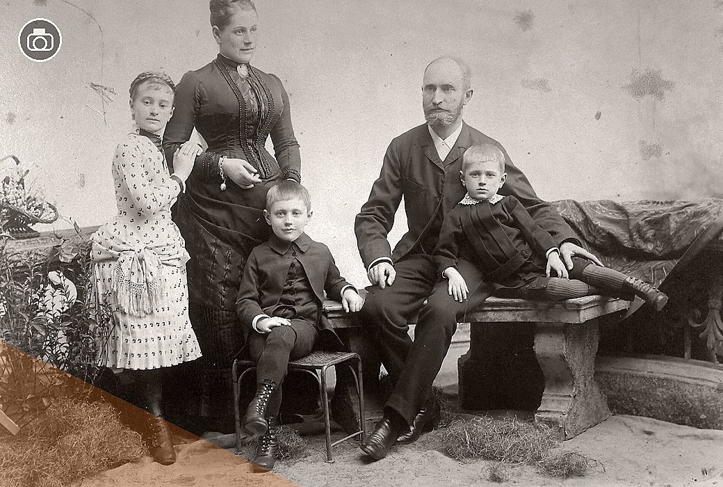 real photo studio section